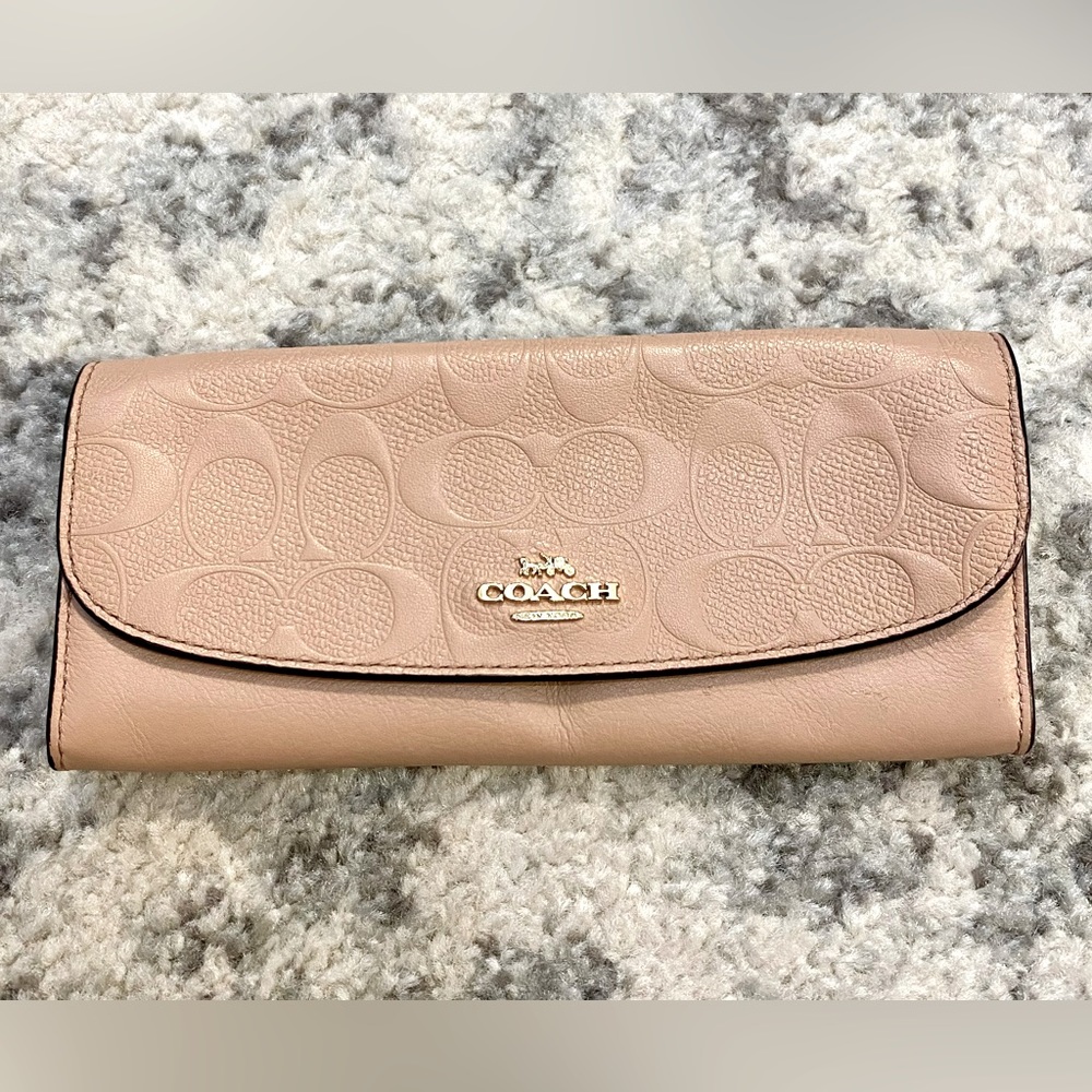Coach Soft Wallet in Signature Leather - Nude Pink